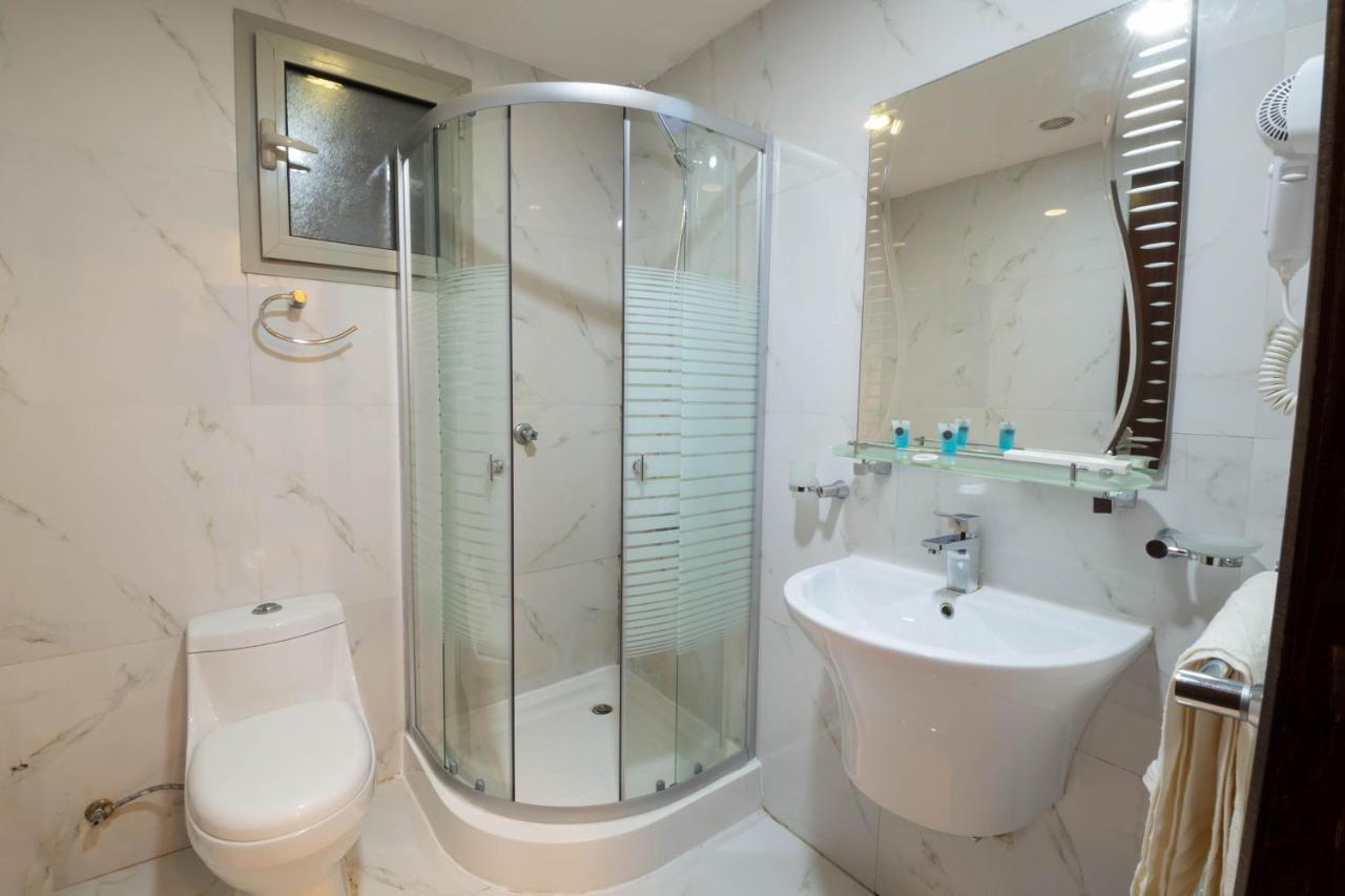 Dar Al Masarat Served Apartments เจดดาห์ ภายนอก รูปภาพ